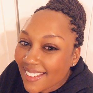 Meet your Posher, Melanie